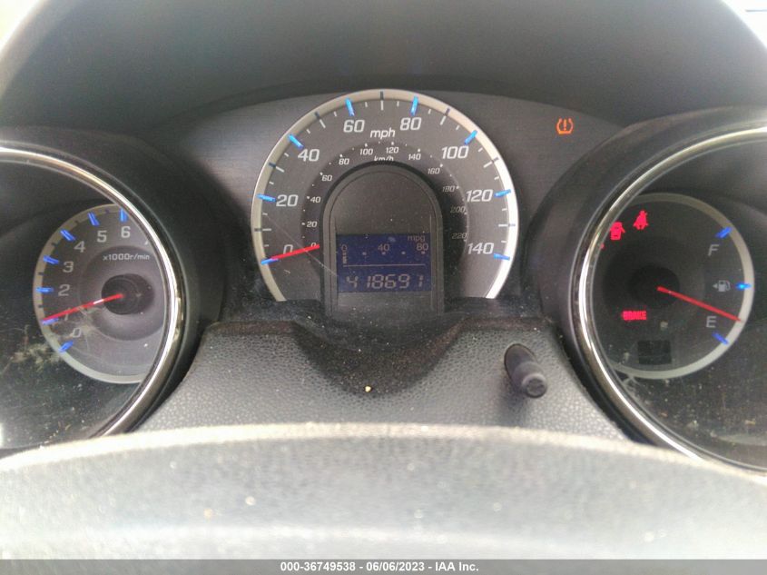 2013 HONDA FIT SPORT - JHMGE8H56DC008749