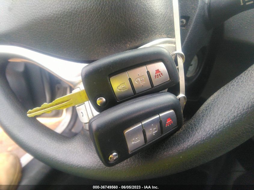 2015 NISSAN ROGUE S - KNMAT2MV0FP528022
