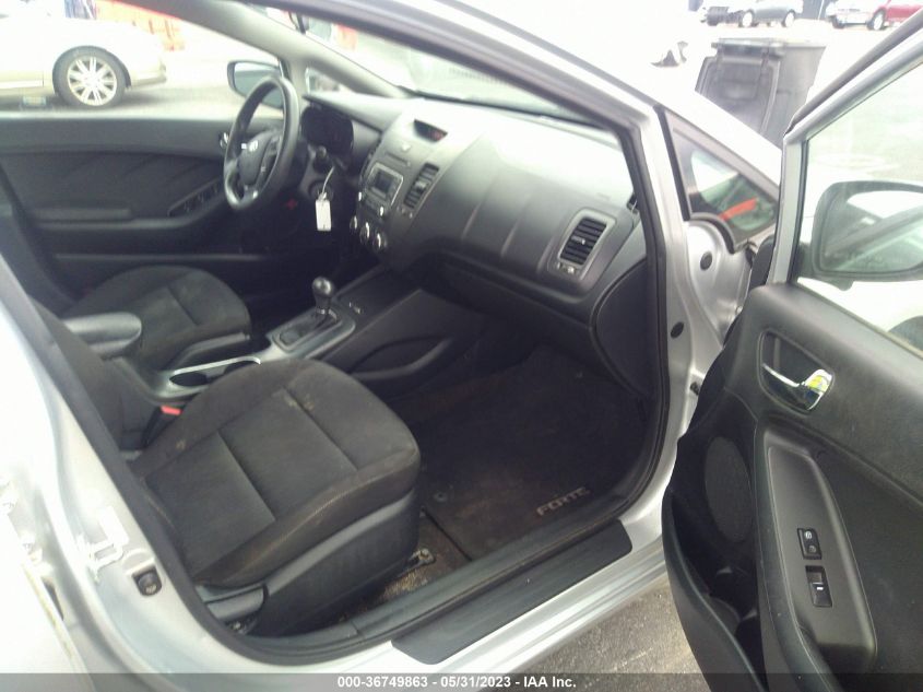 2016 KIA FORTE LX - KNAFK4A63G5604294