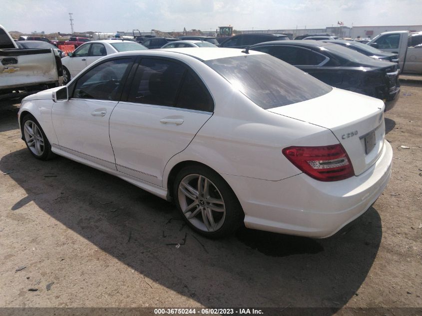 2013 MERCEDES-BENZ C-CLASS C 250 - WDDGF4HB8DR300581