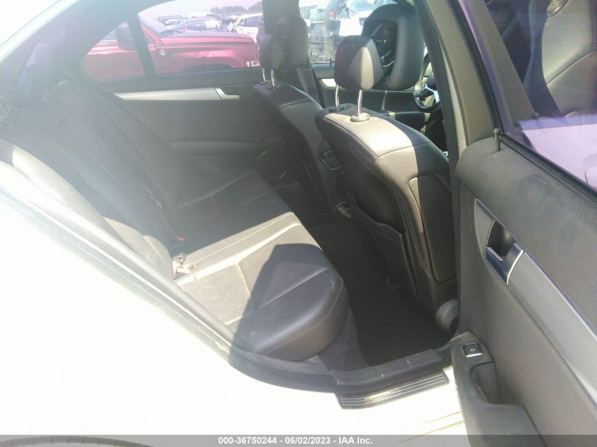 2013 MERCEDES-BENZ C-CLASS C 250 - WDDGF4HB8DR300581