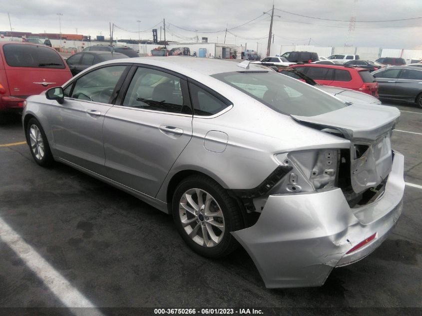 3FA6P0HD0KR216386 2019 FORD FUSION, photo no. 3