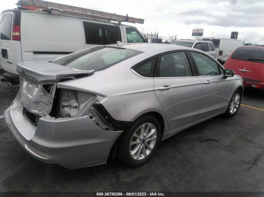 3FA6P0HD0KR216386 2019 FORD FUSION, photo no. 4