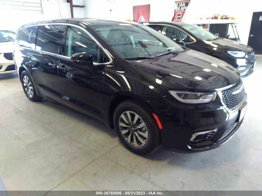 2023 CHRYSLER PACIFICA HYBRID TOURING L - 2C4RC1L70PR562641