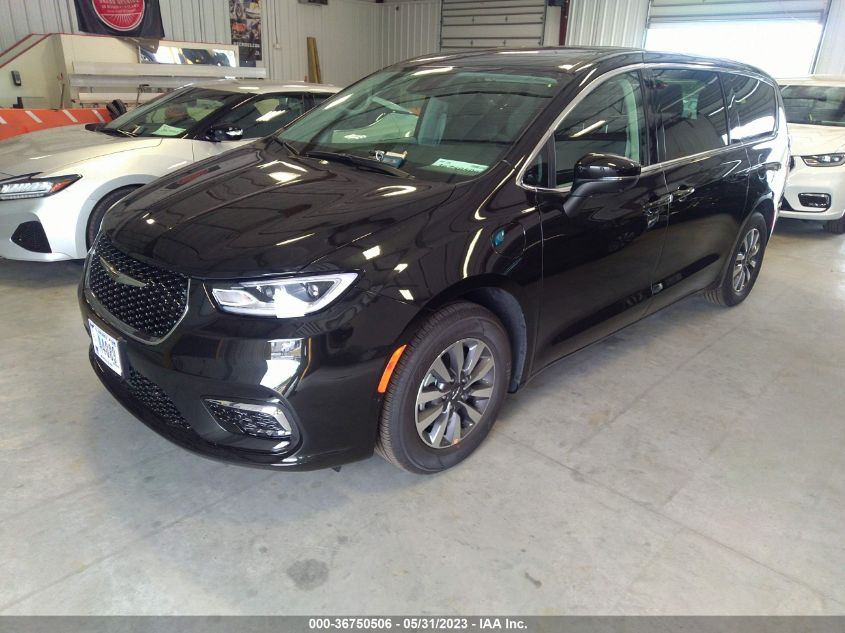 2023 CHRYSLER PACIFICA HYBRID TOURING L - 2C4RC1L70PR562641