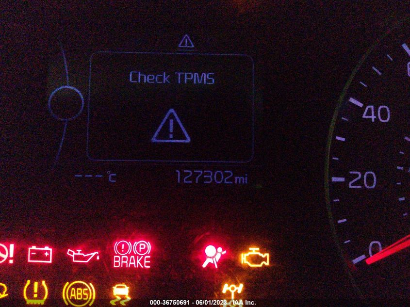 2018 KIA SPORTAGE LX - KNDPMCAC4J7405977