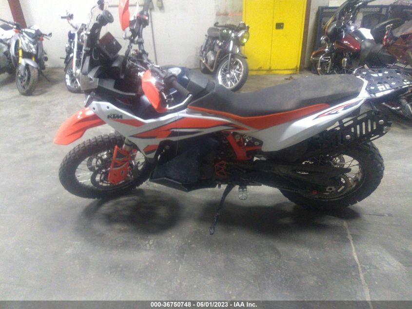 2023 KTM 890 ADVENTURE R VBKTR6404PM854863