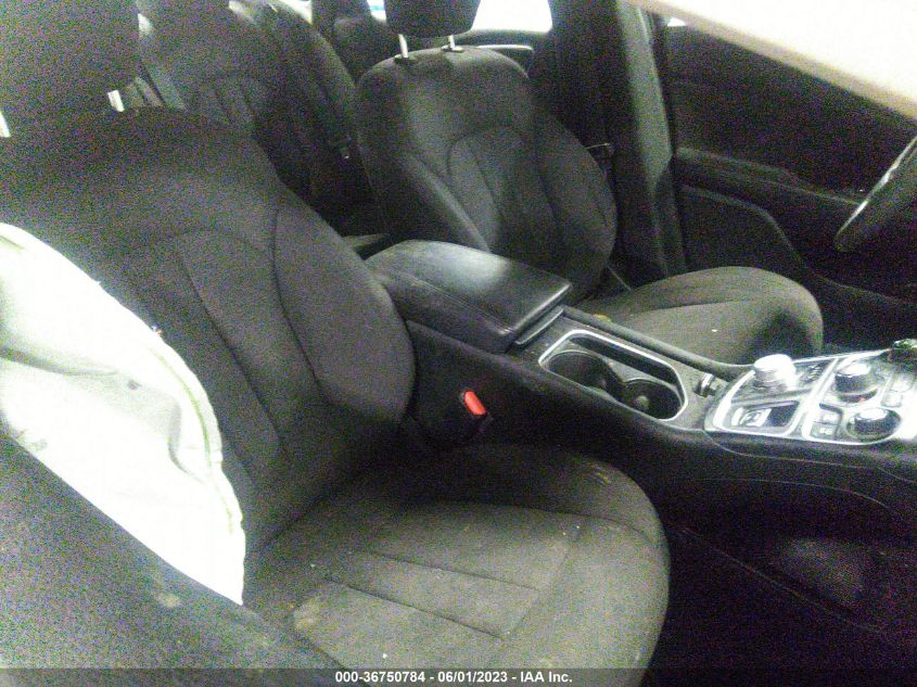2016 CHRYSLER 200 LIMITED - 1C3CCCABXGN157137