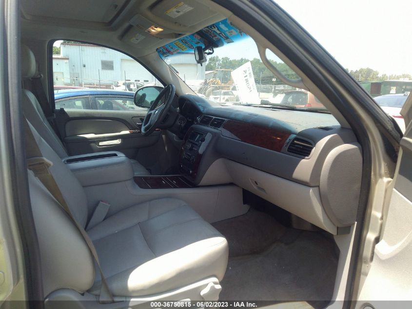 2013 CHEVROLET TAHOE LT - 1GNSCBE07DR327640