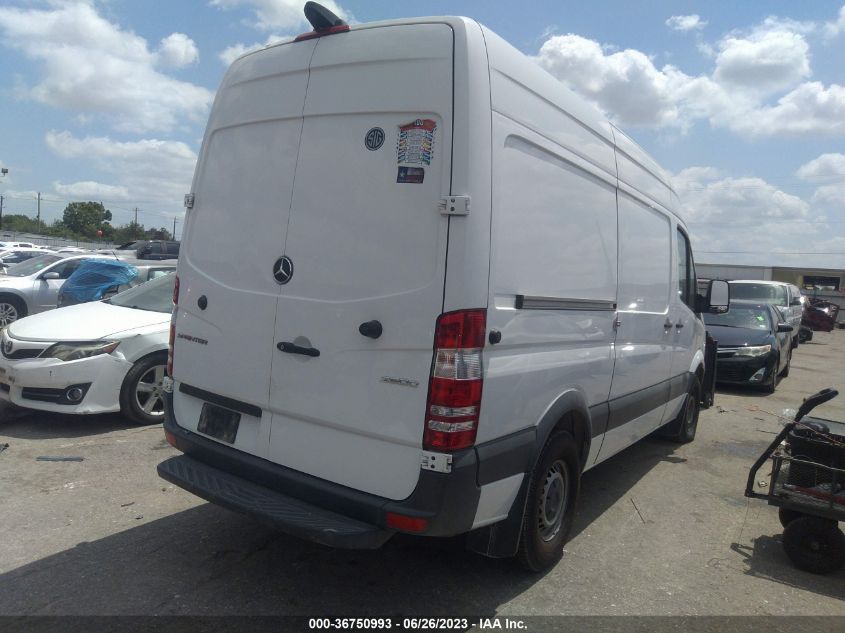 2018 MERCEDES-BENZ SPRINTER CARGO VAN - WD3PE7CDXJP589519