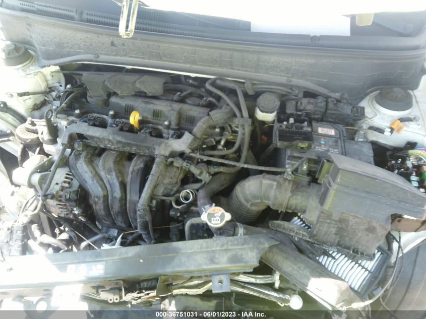 2022 HYUNDAI VENUE SEL - KMHRC8A39NU145278