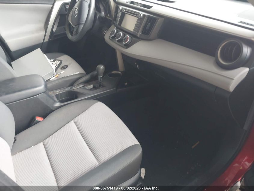 2015 TOYOTA RAV4 LE - JTMZFREV0FJ046154