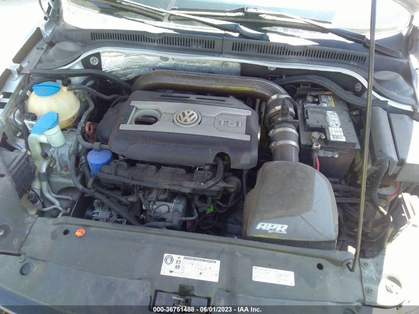 2013 VOLKSWAGEN GLI AUTOBAHN W/NAV 3VW467AJ6DM226124