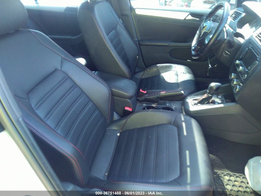 2013 VOLKSWAGEN GLI AUTOBAHN W/NAV 3VW467AJ6DM226124