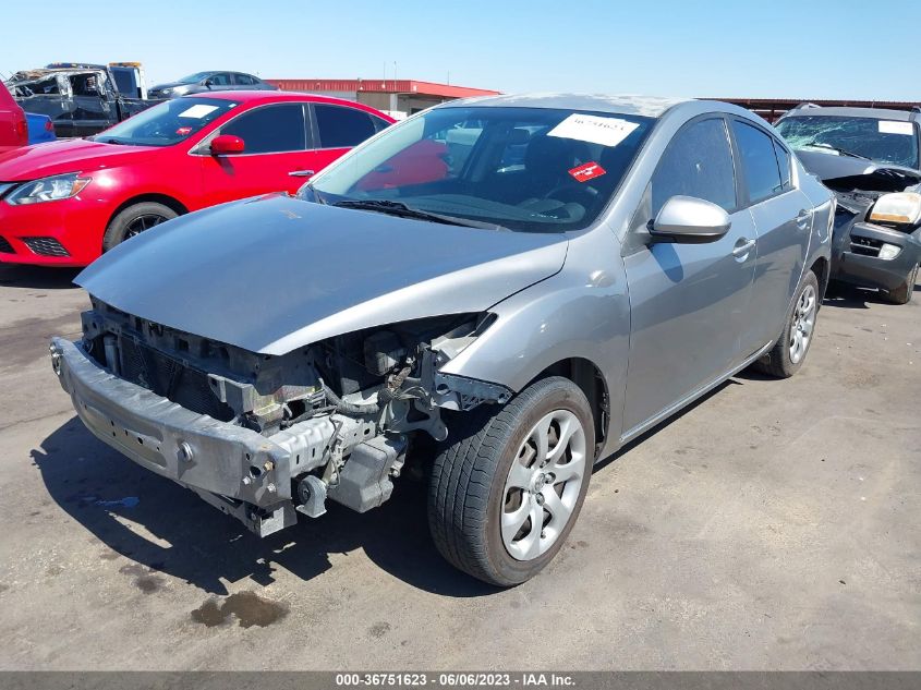 2013 MAZDA MAZDA3 I SPORT - JM1BL1UP0D1831124