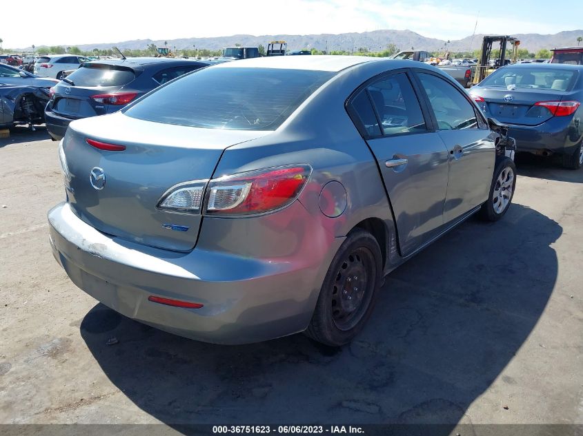 2013 MAZDA MAZDA3 I SPORT - JM1BL1UP0D1831124