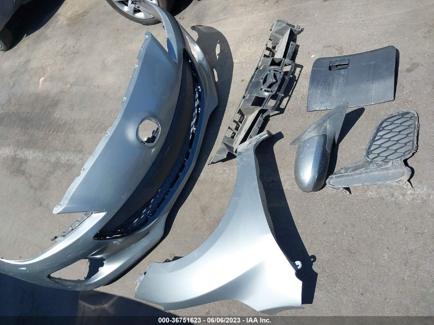 2013 MAZDA MAZDA3 I SPORT - JM1BL1UP0D1831124