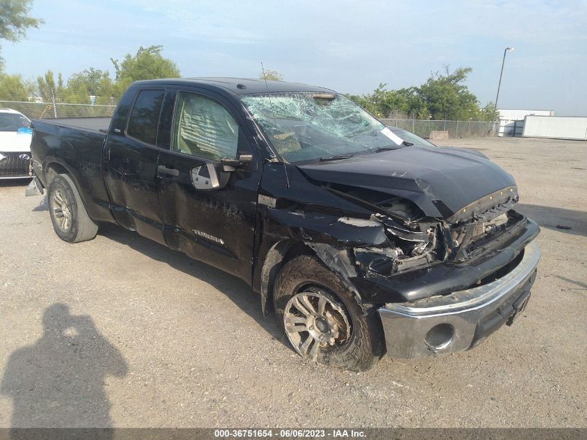 2013 TOYOTA TUNDRA 4WD TRUCK - 5TFUW5F13DX317636