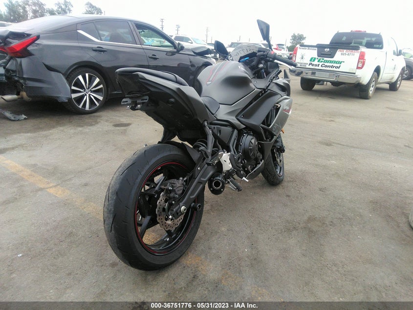 VIN ML5EXEN15NDA72227 2022 KAWASAKI EX650 N