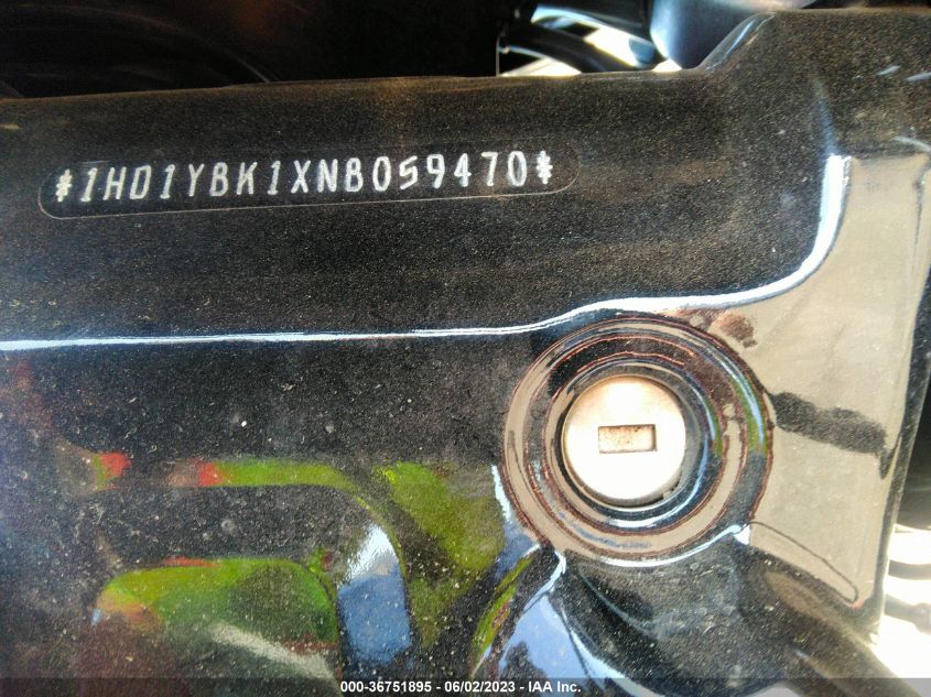 2022 HARLEY-DAVIDSON FLHCS - 1HD1YBK1XNB059470