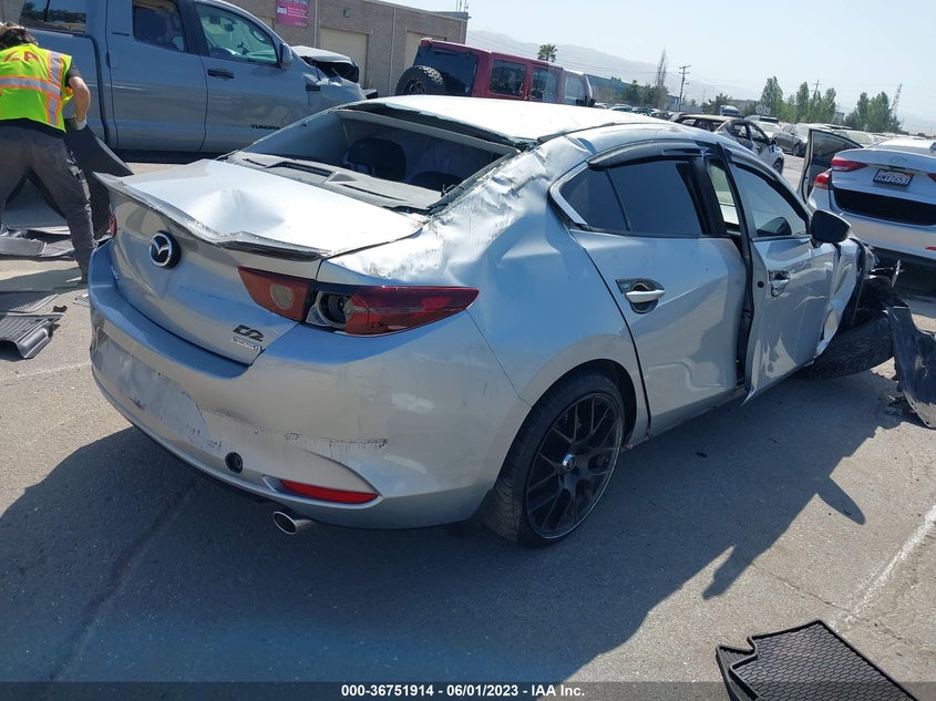 VIN 3MZBPABL4KM112749 2019 MAZDA MAZDA3 SEDAN
