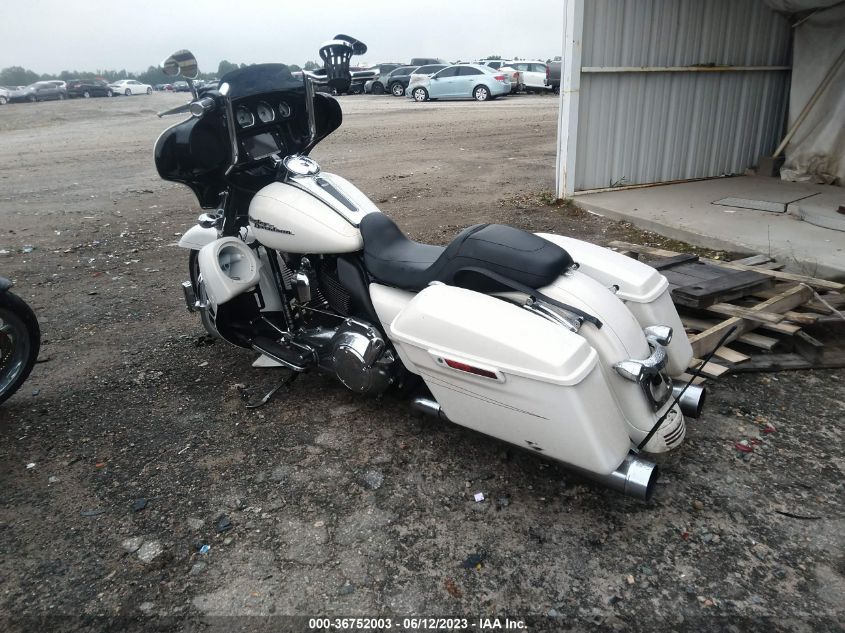 2015 HARLEY-DAVIDSON FLHXS STREET GLIDE SPECIAL - 1HD1KRM19FB678456