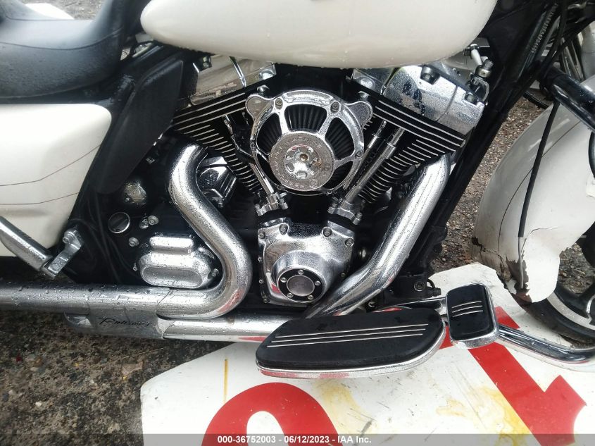 2015 HARLEY-DAVIDSON FLHXS STREET GLIDE SPECIAL - 1HD1KRM19FB678456