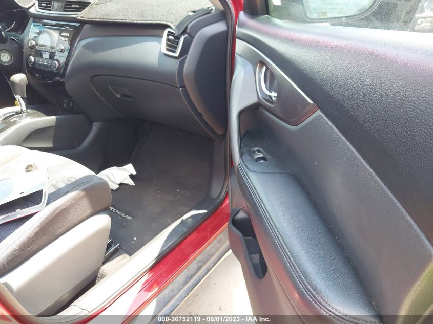 2015 NISSAN ROGUE S - KNMAT2MTXFP576657