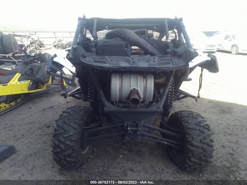 2019 CAN-AM MAVERICK X3 DS TURBO R - 3JBVGAW46KK000102