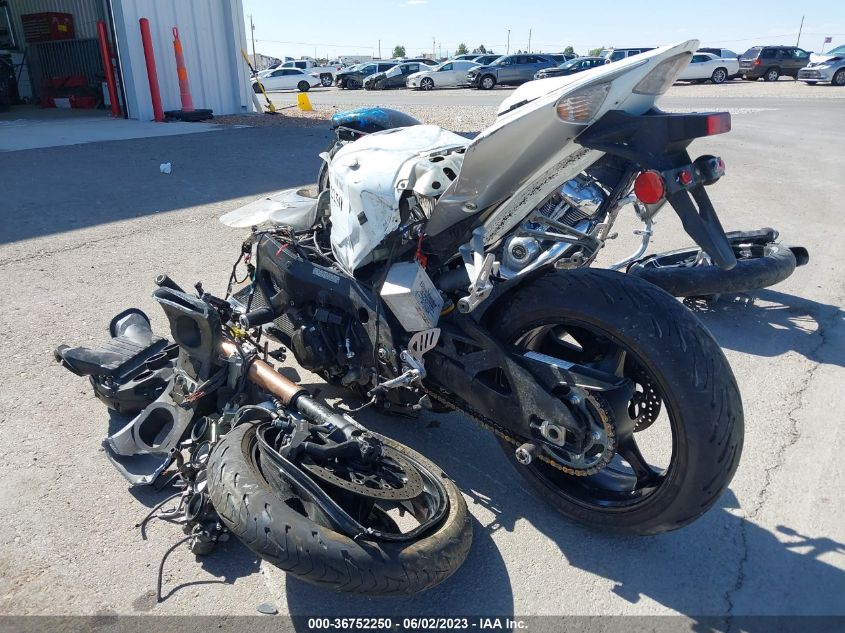 2008 SUZUKI GSX-R1000 - JS1GT77A782105349