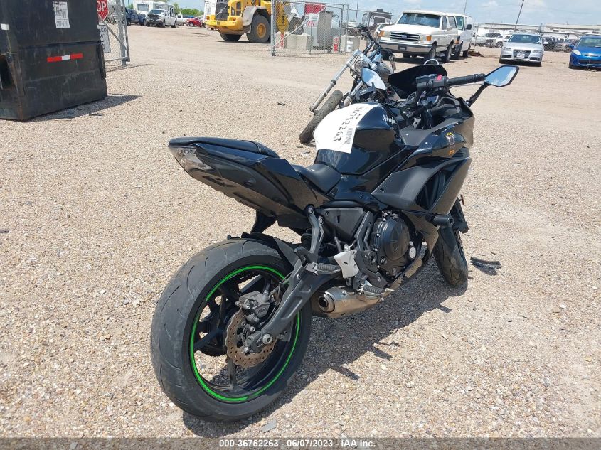 2019 KAWASAKI EX650 F - JKAEXEK14KDA30339