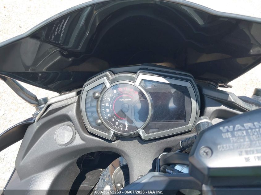 2019 KAWASAKI EX650 F - JKAEXEK14KDA30339