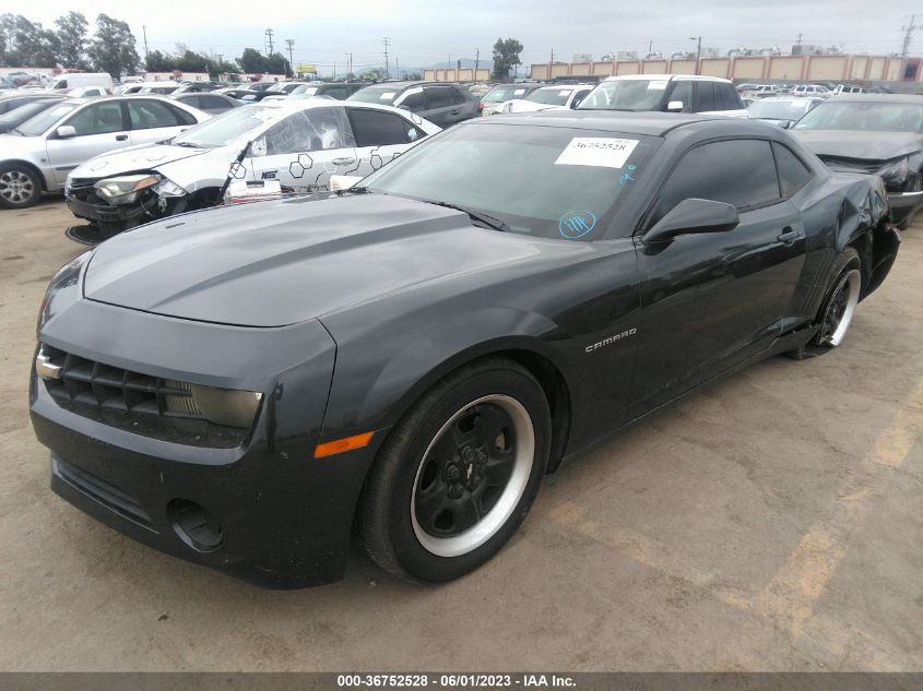 2013 CHEVROLET CAMARO LS - 2G1FA1E34D9136426