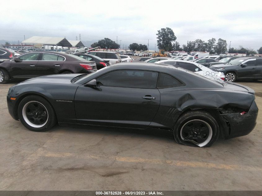 2013 CHEVROLET CAMARO LS - 2G1FA1E34D9136426