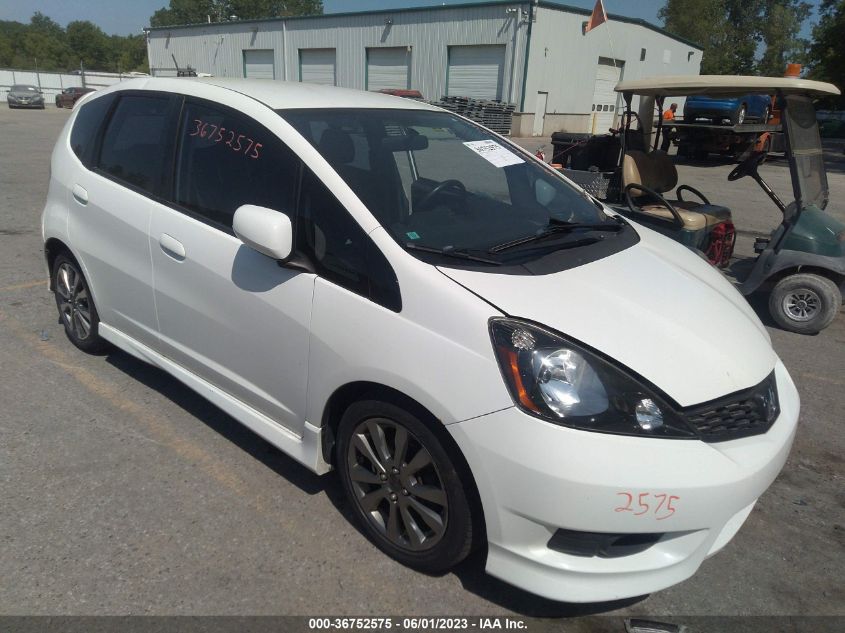 2013 HONDA FIT SPORT - JHMGE8H51DC025524