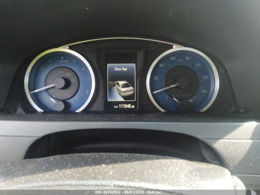 2017 TOYOTA CAMRY XLE/SE/LE/XSE - 4T1BF1FK2HU454482