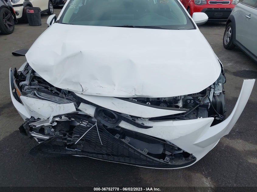 VIN 5YFEPMAE5MP172961 2021 TOYOTA COROLLA LE