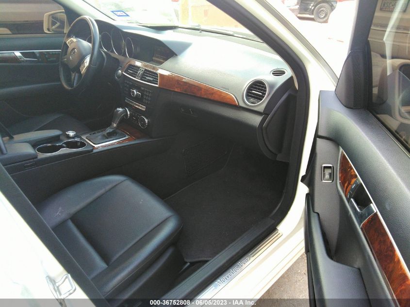 WDDGF4HB0ER309129 2014 MERCEDES-BENZ C-CLASS, photo no. 5