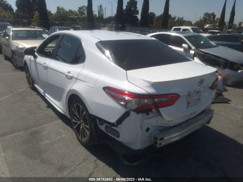 2018 TOYOTA CAMRY LE/SE/XLE/L - 4T1B11HK4JU644656