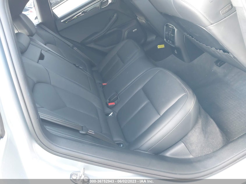 VIN WP1AA2A57KLB02046 2019 PORSCHE MACAN