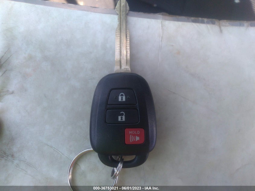 VIN 2T3BFREV3HW611728 2017 TOYOTA RAV4 LE