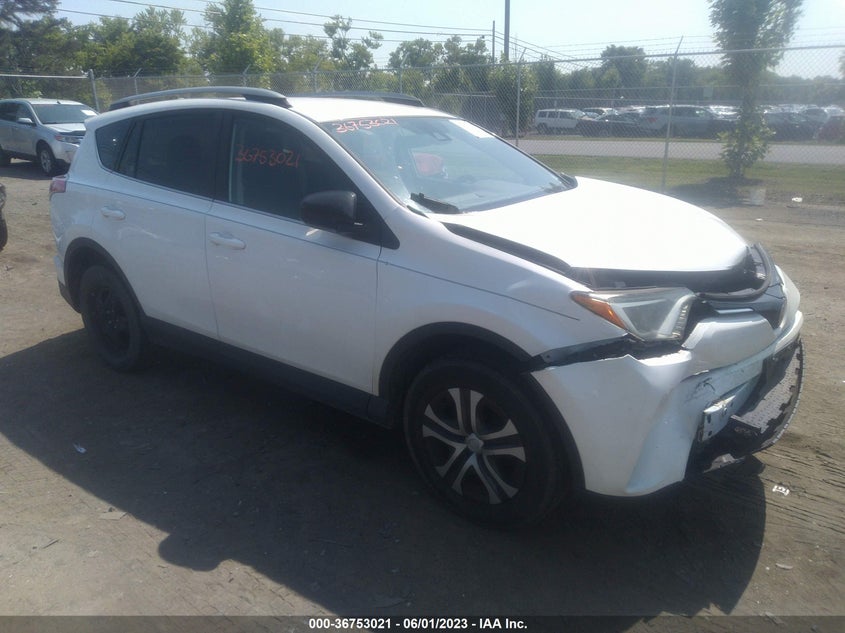 VIN 2T3BFREV3HW611728 2017 TOYOTA RAV4 LE