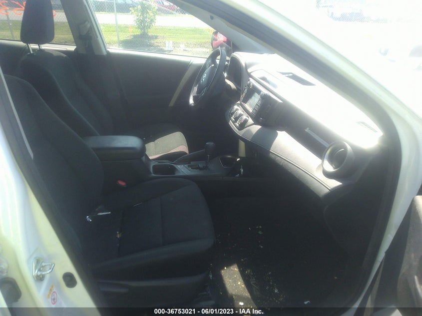 VIN 2T3BFREV3HW611728 2017 TOYOTA RAV4 LE