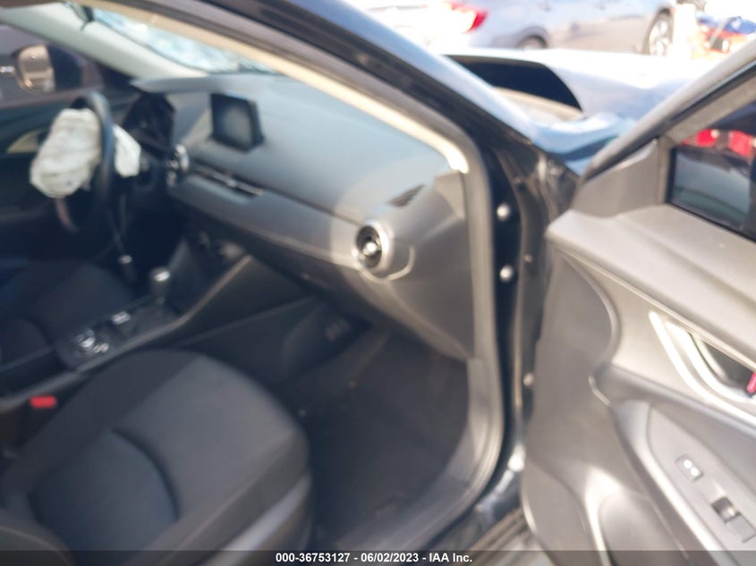 VIN JM1DKDB76K0404131 2019 MAZDA CX-3 SPORT