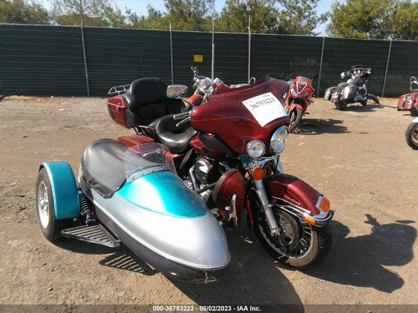 2010 HARLEY-DAVIDSON FLHTCU - 1HD1FC415AB608494