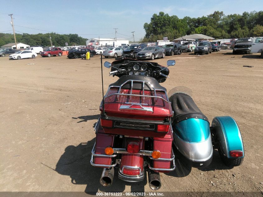 2010 HARLEY-DAVIDSON FLHTCU - 1HD1FC415AB608494