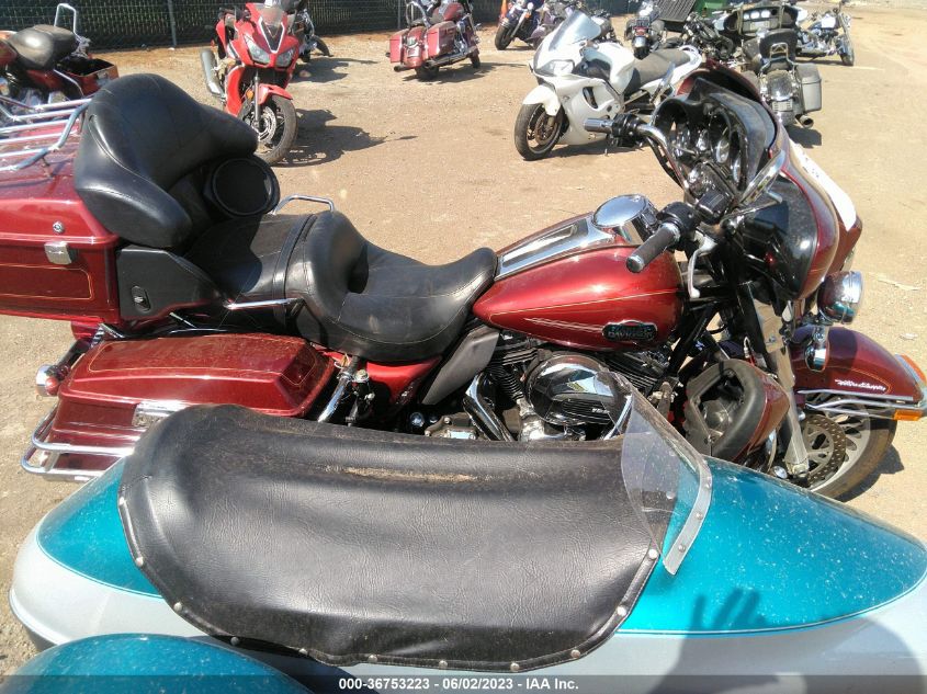 2010 HARLEY-DAVIDSON FLHTCU - 1HD1FC415AB608494