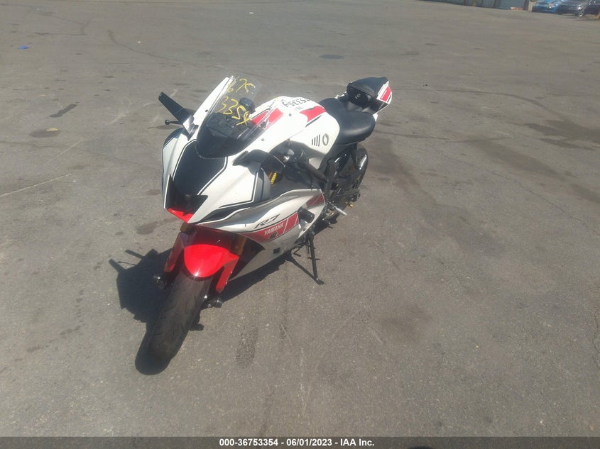 VIN JYARM38E5NA002269 2022 YAMAHA YZFR7