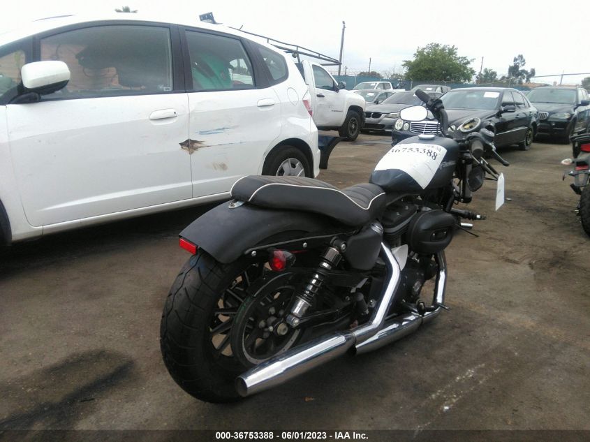 2012 HARLEY-DAVIDSON XL883 IRON 883 - 1HD4LE238CC419423