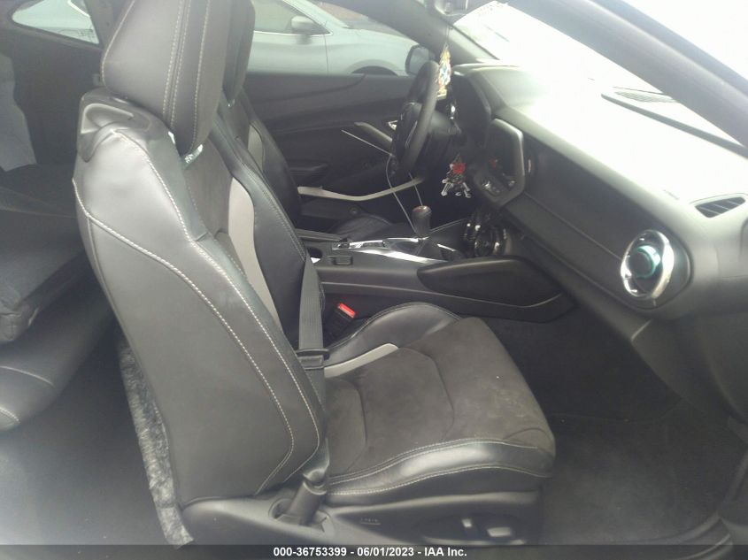 2018 CHEVROLET CAMARO 1SS - 1G1FE1R76J0143305